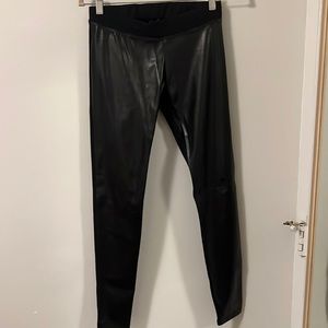 Hatch pregnancy leather elastic leggings